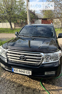 Внедорожник / Кроссовер Toyota Land Cruiser 2011 в Харькове