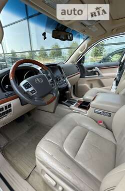 Внедорожник / Кроссовер Toyota Land Cruiser 2012 в Киеве