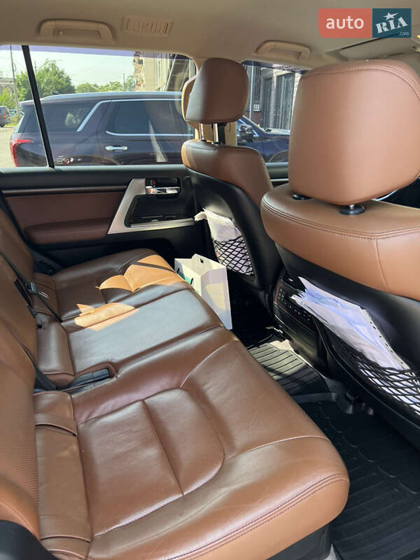 Внедорожник / Кроссовер Toyota Land Cruiser 2014 в Ужгороде