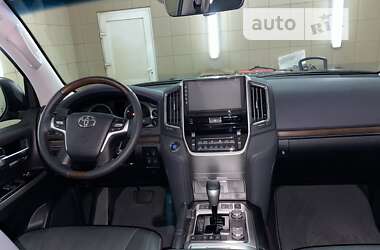 Позашляховик / Кросовер Toyota Land Cruiser 2020 в Умані