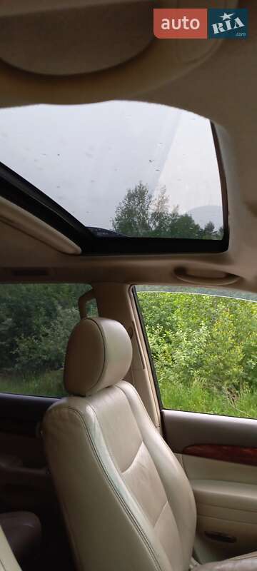 Внедорожник / Кроссовер Toyota Land Cruiser 2004 в Львове