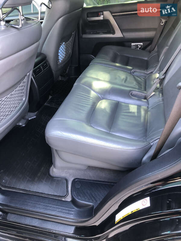 Внедорожник / Кроссовер Toyota Land Cruiser 2007 в Ровно