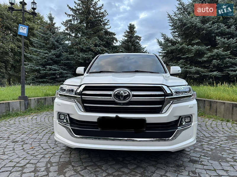 Внедорожник / Кроссовер Toyota Land Cruiser 2019 в Ужгороде