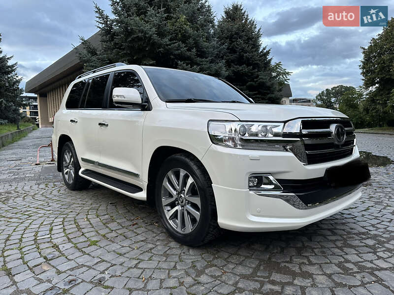 Внедорожник / Кроссовер Toyota Land Cruiser 2019 в Ужгороде