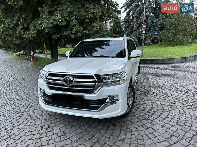 Внедорожник / Кроссовер Toyota Land Cruiser 2019 в Ужгороде
