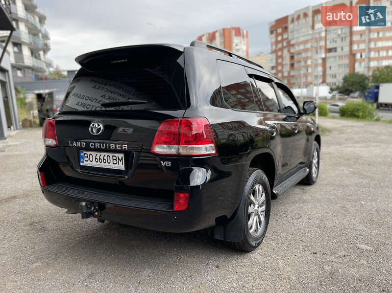 Внедорожник / Кроссовер Toyota Land Cruiser 2008 в Тернополе