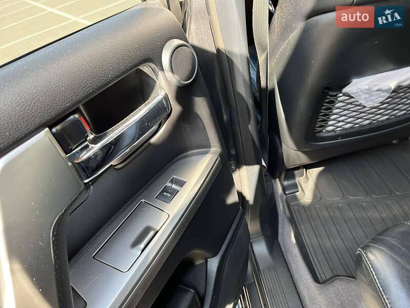 Позашляховик / Кросовер Toyota Land Cruiser 2013 в Вінниці