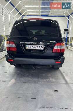 Внедорожник / Кроссовер Toyota Land Cruiser 2006 в Киеве