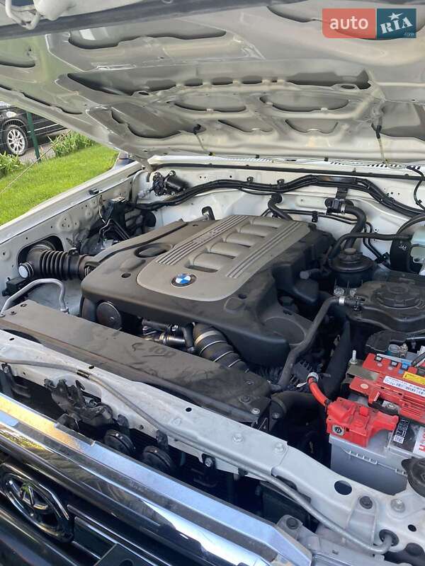 Внедорожник / Кроссовер Toyota Land Cruiser 2014 в Киеве