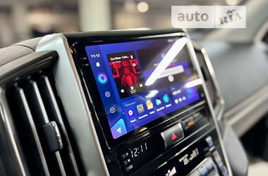 Внедорожник / Кроссовер Toyota Land Cruiser 2019 в 