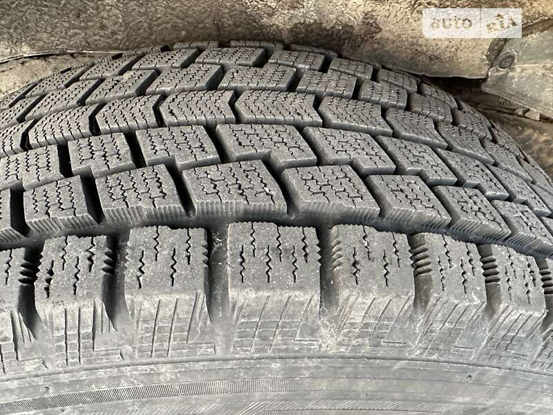 Внедорожник / Кроссовер Toyota Land Cruiser 2003 в Ровно фото 23 Внедорожник / Кроссовер Toyota Land Cruiser 2003 в Ровно