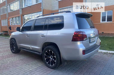 Позашляховик / Кросовер Toyota Land Cruiser 2012 в Тернополі