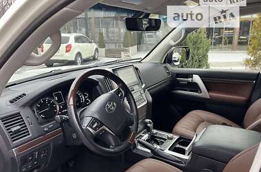 Внедорожник / Кроссовер Toyota Land Cruiser 2019 в Днепре