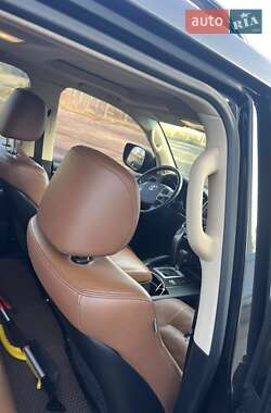 Внедорожник / Кроссовер Toyota Land Cruiser 2014 в 