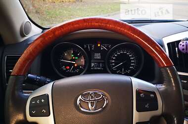 Позашляховик / Кросовер Toyota Land Cruiser 2013 в Івано-Франківську