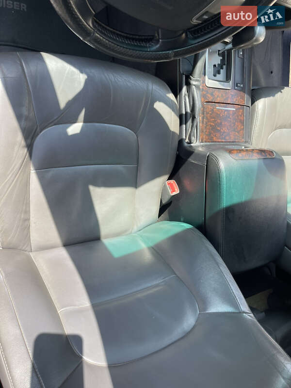 Позашляховик / Кросовер Toyota Land Cruiser 2008 в Одесі