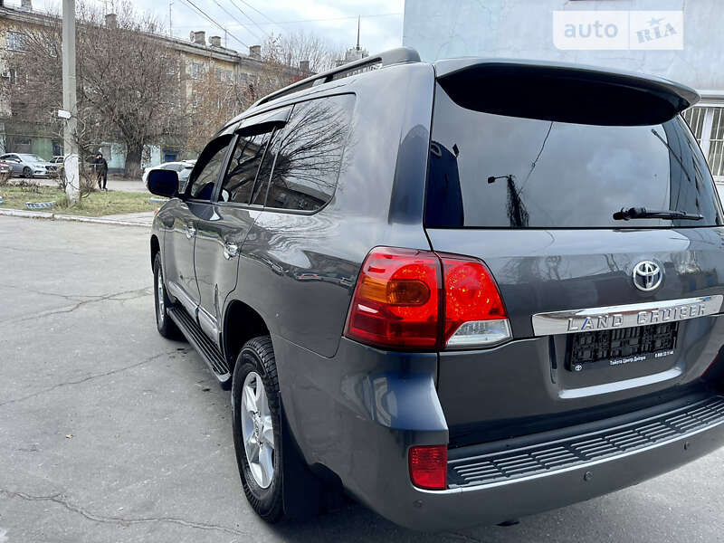 Внедорожник / Кроссовер Toyota Land Cruiser 2012 в Каменском фото 4 Внедорожник / Кроссовер Toyota Land Cruiser 2012 в Каменском