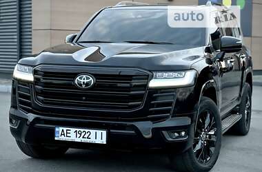 Позашляховик / Кросовер Toyota Land Cruiser 2021 в Дніпрі