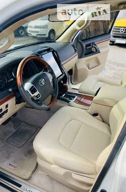 Внедорожник / Кроссовер Toyota Land Cruiser 2013 в Иршаве