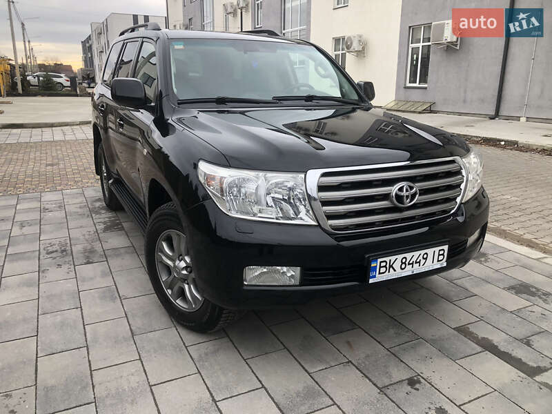Внедорожник / Кроссовер Toyota Land Cruiser 2007 в Ровно