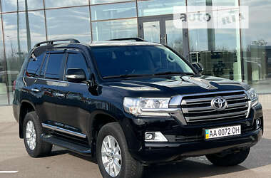 Внедорожник / Кроссовер Toyota Land Cruiser 2020 в Киеве