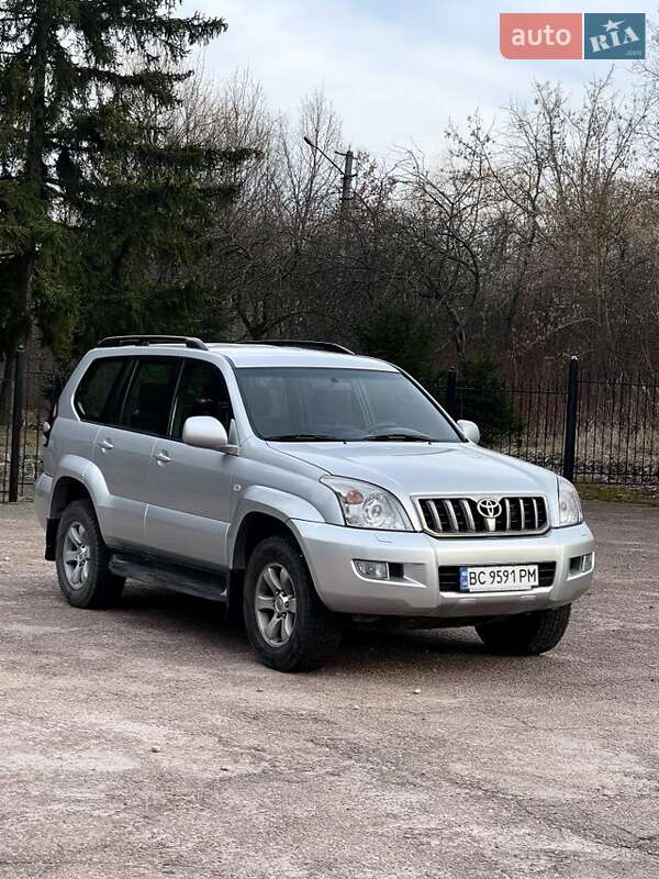 Позашляховик / Кросовер Toyota Land Cruiser 2008 в Бердичеві