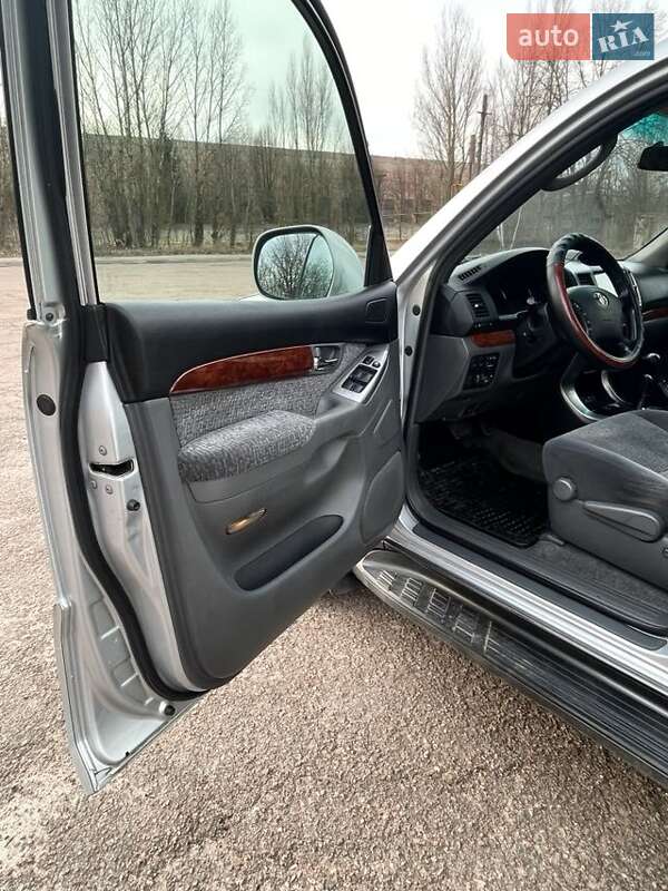 Позашляховик / Кросовер Toyota Land Cruiser 2008 в Бердичеві