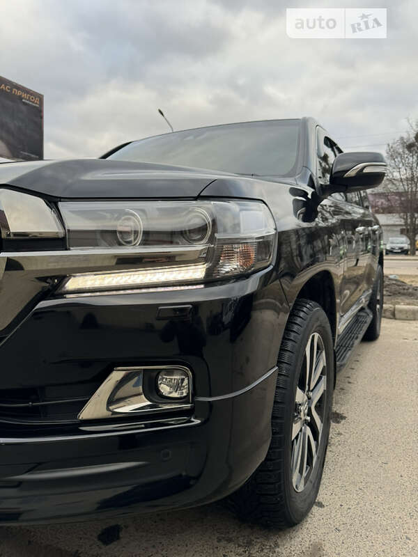 Внедорожник / Кроссовер Toyota Land Cruiser 2018 в Сумах фото 13 Внедорожник / Кроссовер Toyota Land Cruiser 2018 в Сумах