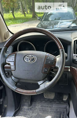 Позашляховик / Кросовер Toyota Land Cruiser 2014 в Тернополі