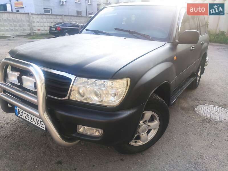 Внедорожник / Кроссовер Toyota Land Cruiser 2001 в Харькове