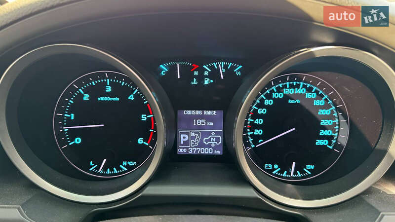 Внедорожник / Кроссовер Toyota Land Cruiser 2011 в Одессе