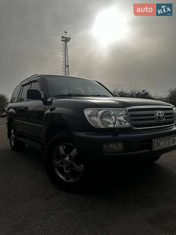 Внедорожник / Кроссовер Toyota Land Cruiser 2007 в Луцке