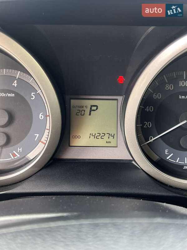 Внедорожник / Кроссовер Toyota Land Cruiser 2013 в Хмельницком