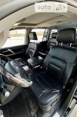 Внедорожник / Кроссовер Toyota Land Cruiser 2011 в Киеве