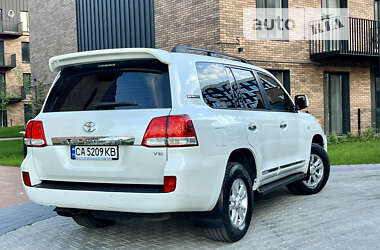 Позашляховик / Кросовер Toyota Land Cruiser 2010 в Івано-Франківську