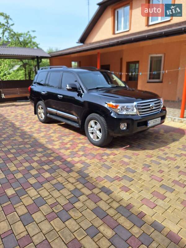 Toyota Land Cruiser 2014