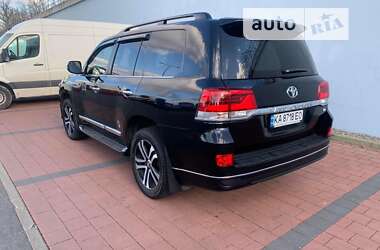 Внедорожник / Кроссовер Toyota Land Cruiser 2019 в Ужгороде