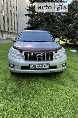 Внедорожник / Кроссовер Toyota Land Cruiser 2012 в Днепре