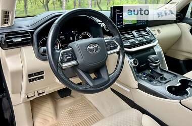 Внедорожник / Кроссовер Toyota Land Cruiser 2022 в Киеве