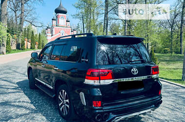 Внедорожник / Кроссовер Toyota Land Cruiser 2019 в Киеве