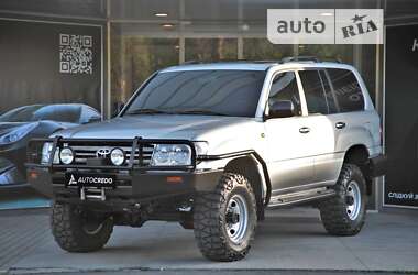 Внедорожник / Кроссовер Toyota Land Cruiser 2006 в Харькове