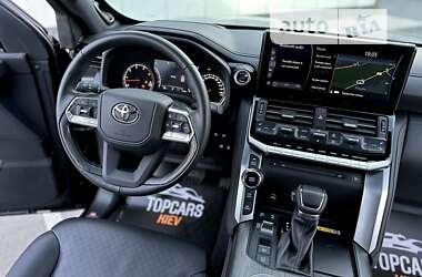 Позашляховик / Кросовер Toyota Land Cruiser 2023 в Києві