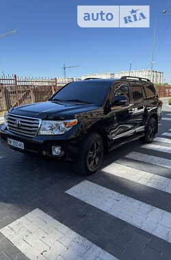 Внедорожник / Кроссовер Toyota Land Cruiser 2012 в Киеве