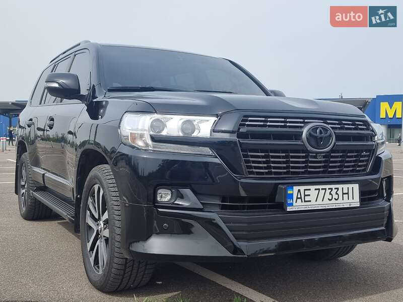 Внедорожник / Кроссовер Toyota Land Cruiser 2014 в Кривом Роге