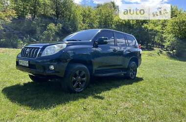 Внедорожник / Кроссовер Toyota Land Cruiser 2010 в Днепре