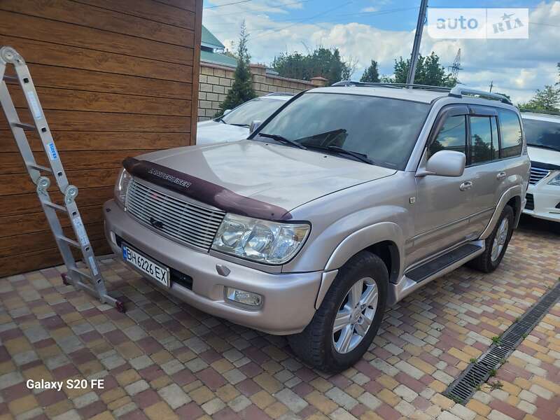 Внедорожник / Кроссовер Toyota Land Cruiser 2002 в Одессе