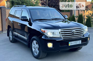 Внедорожник / Кроссовер Toyota Land Cruiser 2013 в Виннице