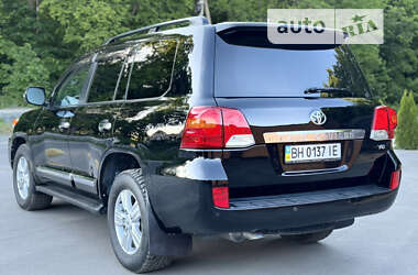 Внедорожник / Кроссовер Toyota Land Cruiser 2013 в Виннице