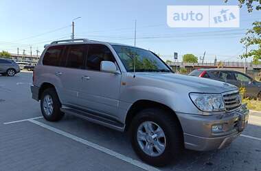 Позашляховик / Кросовер Toyota Land Cruiser 2006 в Борисполі