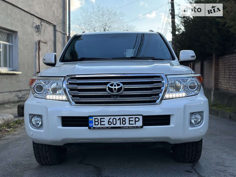 Внедорожник / Кроссовер Toyota Land Cruiser 2012 в Киеве